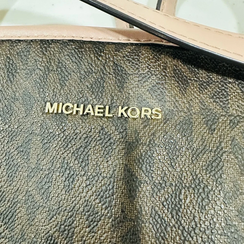MICHAEL KORS Jet‎ Set Signature Large Travel Tote Brown